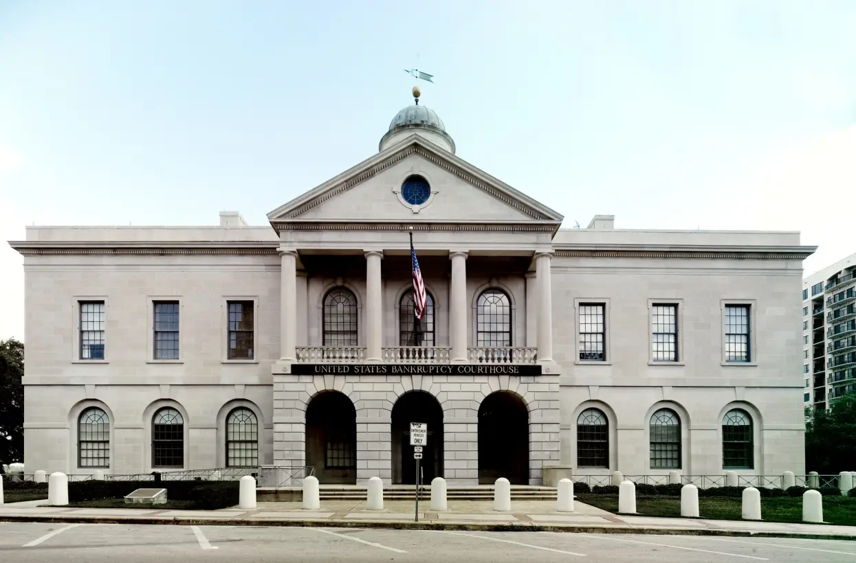 Tallahassee, FL location and cityscape